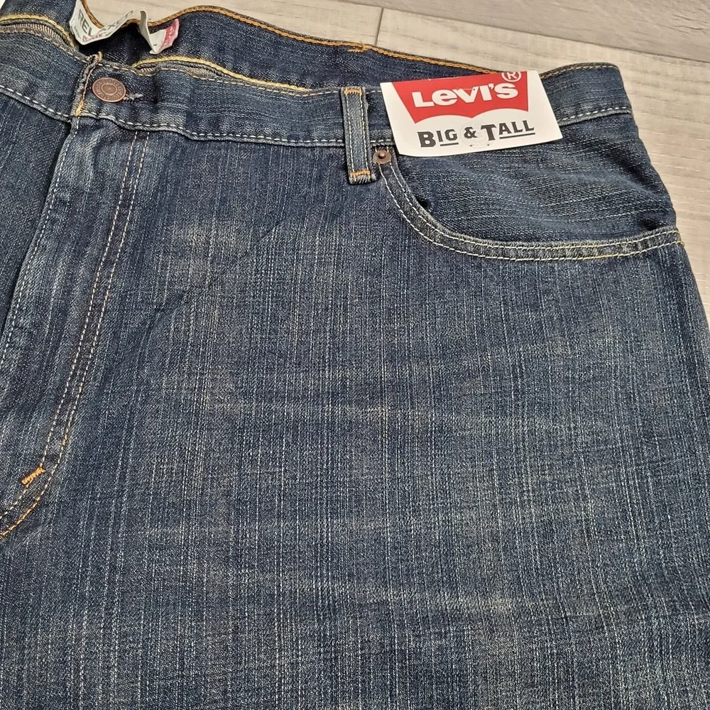 Levis 👖nwt levi